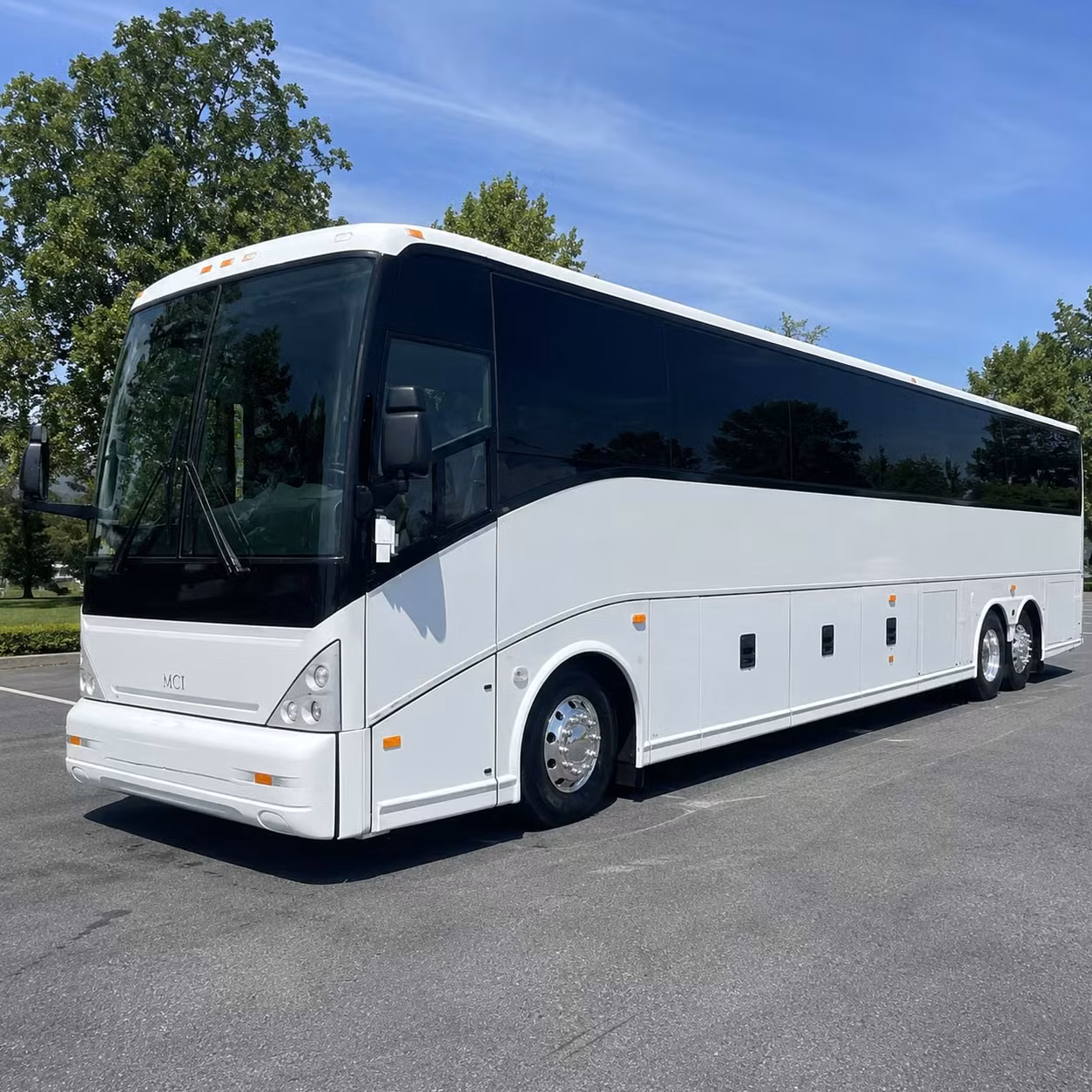 bus rental options for sacramento trips