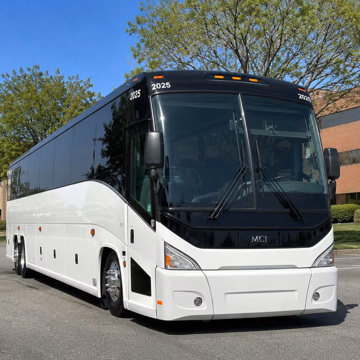 golden 1 center concert bus rentals in sacramento